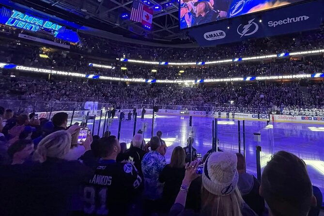 tampa-bay-lightning-ice-hockey-game-ticket-at-amalie-arena