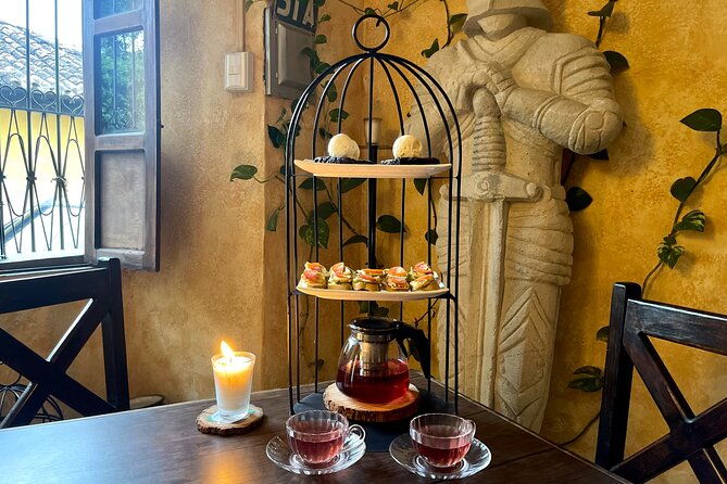 tea-party-at-the-fantasy-cafe-and-potions-bar-el-alquimista