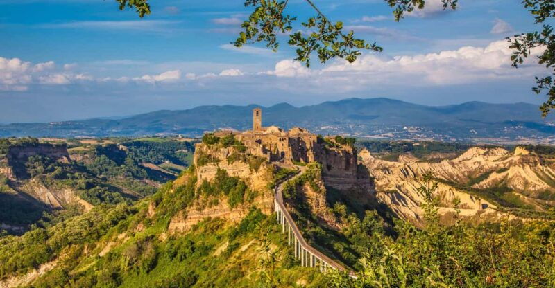the-dying-city-civita-bagnoregio-w-wine-tasting-from-port