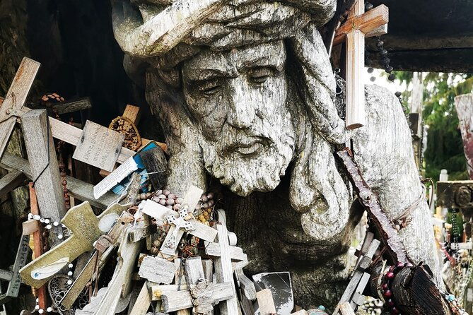 the-hill-of-crosses-lt-the-easiest-way-from-riga