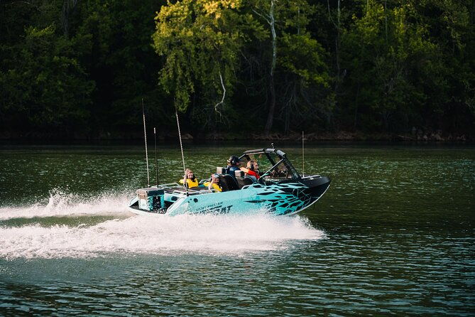 the-ultimate-jet-boat-adventure-in-smoky-mountains