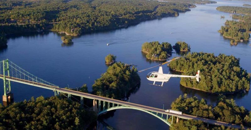 thousand-islands-helicopter-tour-with-cider-mill-and-lunch
