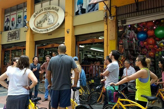 tour-medellin-by-bike