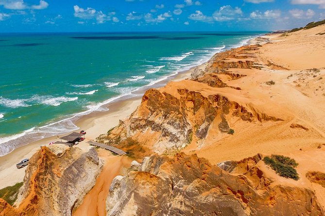tour-to-morro-branco-fontes-beach