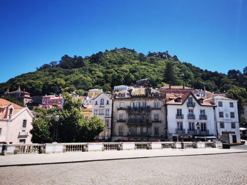 tour-to-sintra-cabo-da-roca-and-cascais-half-day