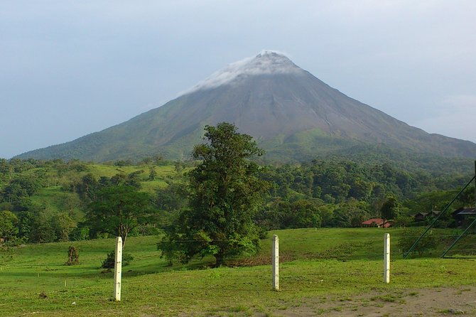 transfer-from-arenal-or-la-fortuna-to-monteverde-up-to-5-passengers-one-way
