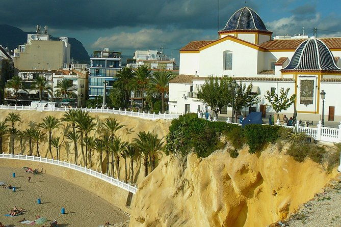 transfer-from-benidorm-to-alicante-airport-in-private-sedan-car-max-3-passengers