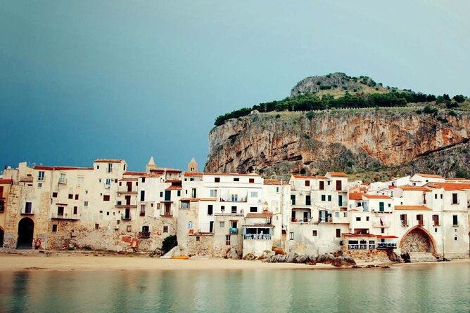 transfer-tour-from-taormina-to-palermo-with-a-stop-in-cefalu