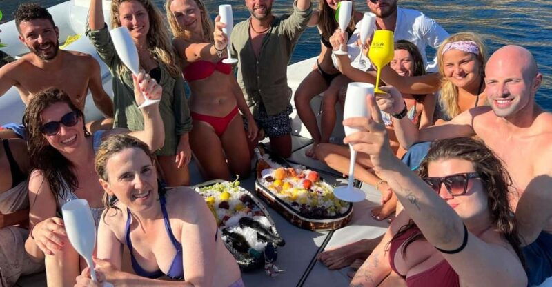 trapani-boat-trip-to-egadi-islands-with-drinks