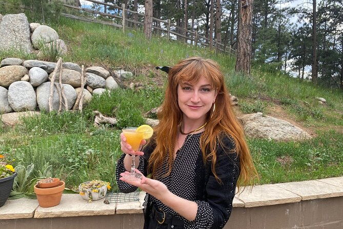 traveling-spoon-private-online-mixology-cocktail-making-class