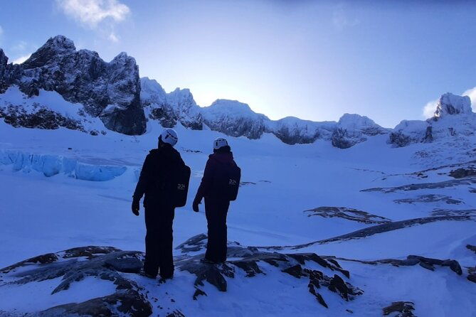 trekking-to-ojo-del-albino-glacier