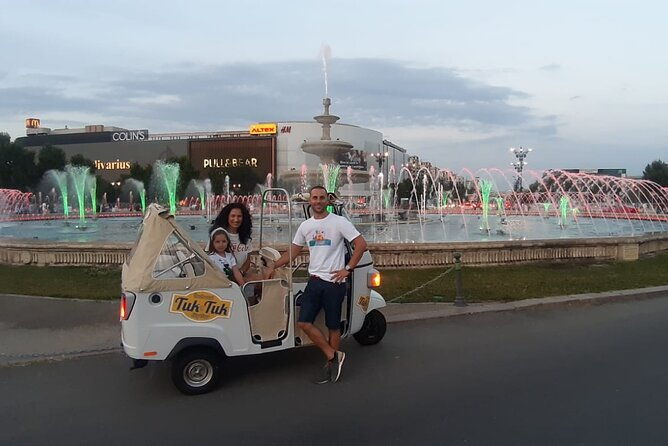 tuk-tuk-best-of-bucharest-tour-spectukular