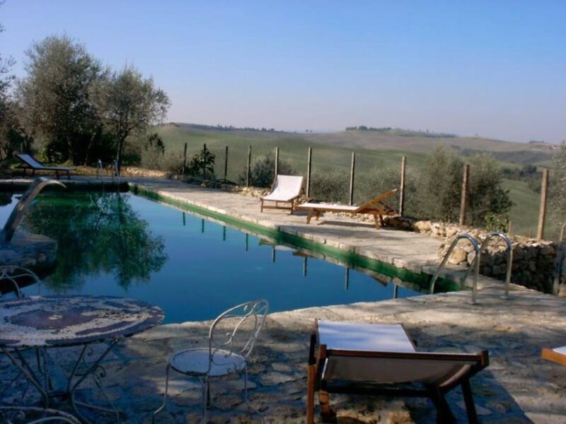 tuscany-podere-spedalone-farmhouse-stay-with-breakfast