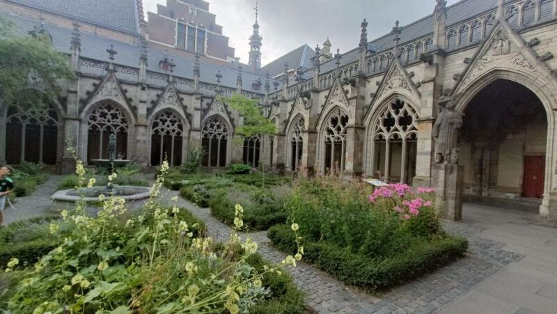 utrecht-guided-highlights-walking-tour