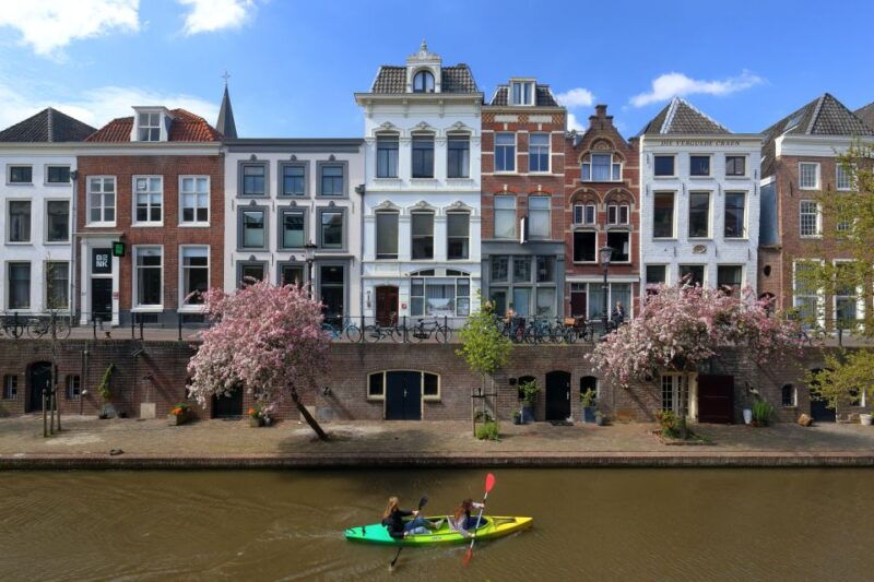 utrecht-or-amsterdam-sidecar-tour-city-rural-or-tailormade