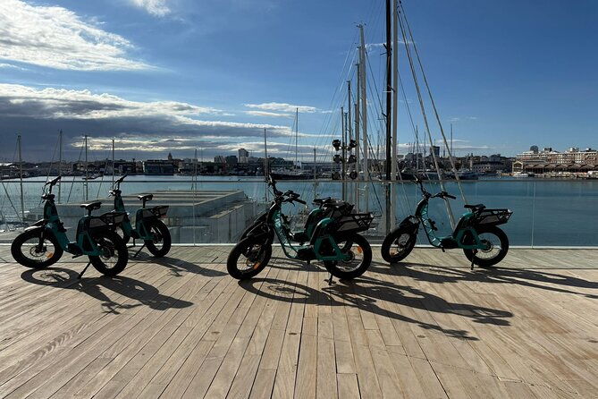 valencia-unforgettable-bike-tour-coastal-catamaran-cruise