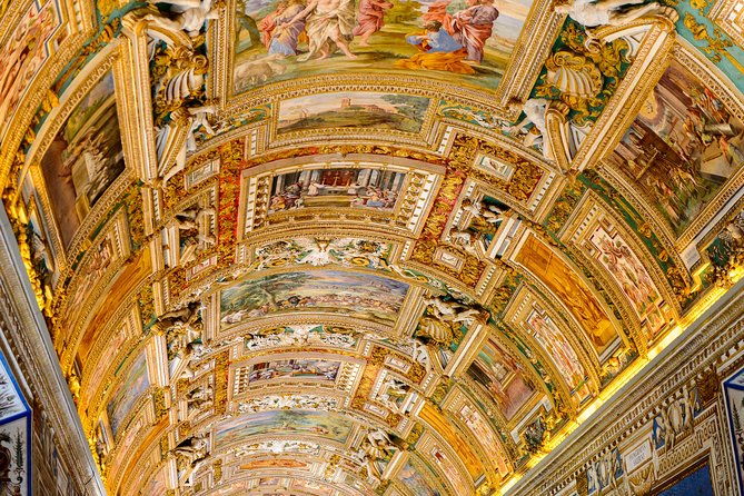 vatican-museum-sistine-chapel-skip-the-line-exclusive-group-tour