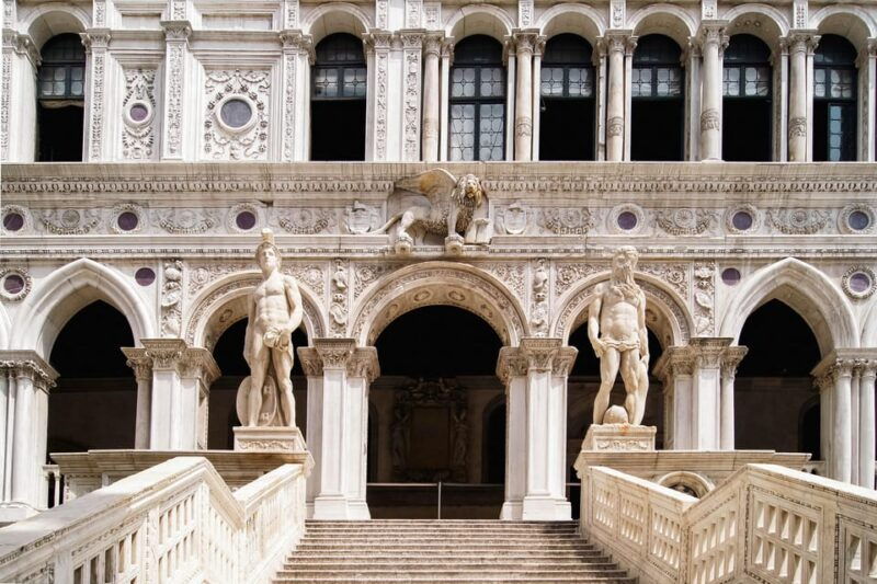 venice-doges-palace-fast-track-guided-tour-with-prisons