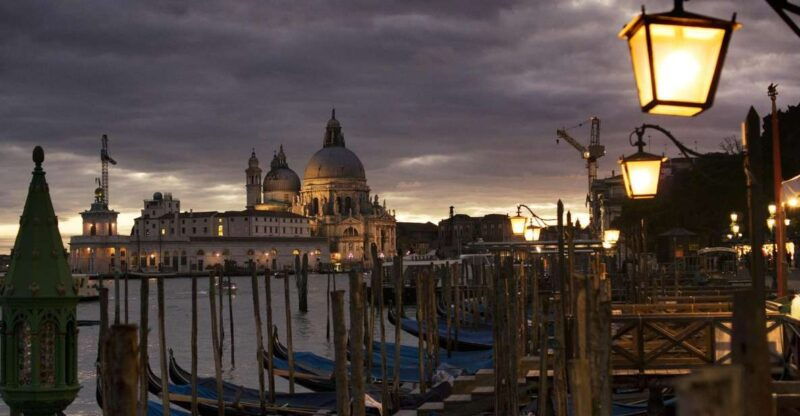 venice-private-murders-mysteries-tour