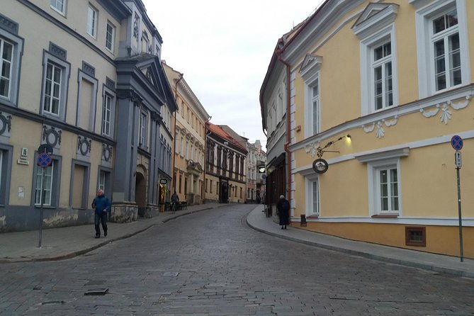 vilnius-small-group-walking-tour-with-a-local-guide