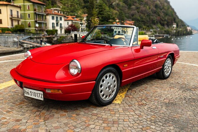 vintage-car-rental-on-the-lake-for-a-day