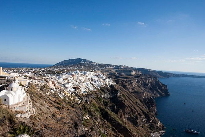 visit-the-highlights-of-santorini-island