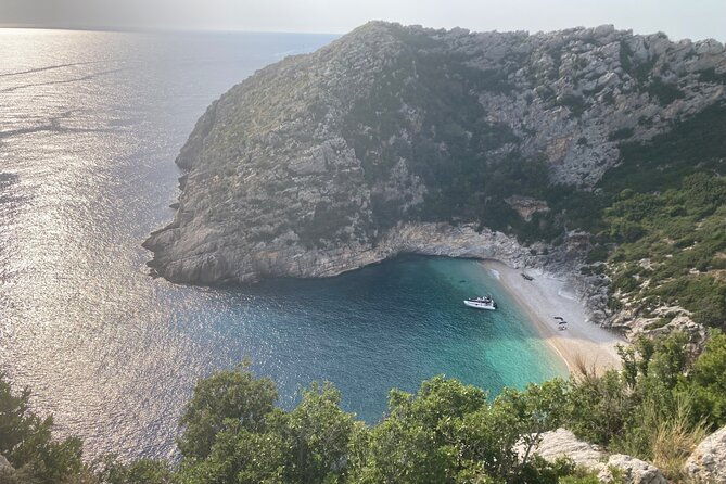 vlore-full-day-guided-tour-to-grama-bay-and-marine-park