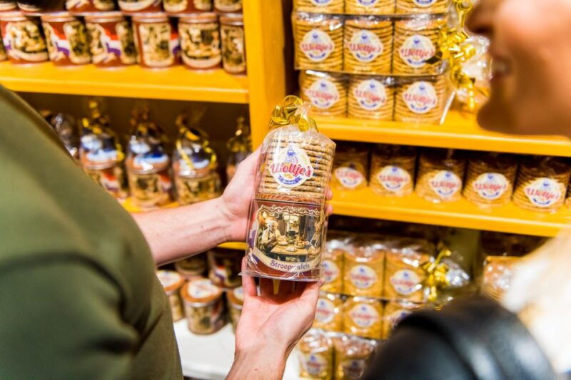 volendam-stroopwafel-experience-with-tasting