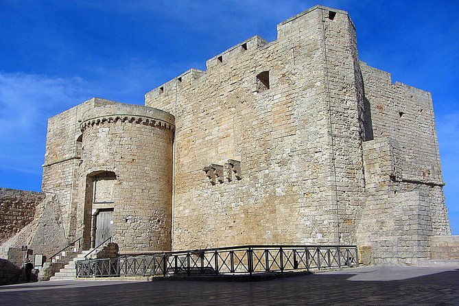 walking-tour-in-the-wonderful-monopoli-nice-cosy-italian-old-town