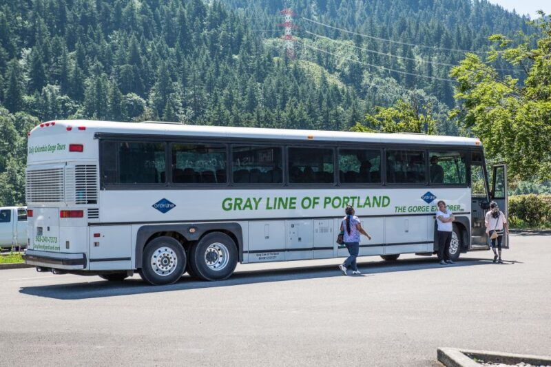 waterfall-express-pdx-waterfall-trolley-tickets-transfer