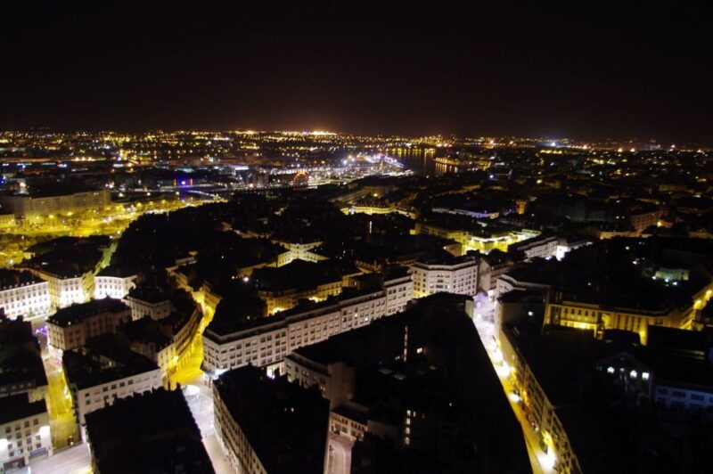 welcome-to-nantes-private-tour-with-a-local