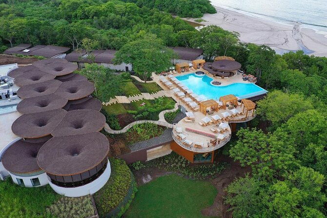 westin-resort-reserva-conchal-shuttle-service-from-liberia-airport