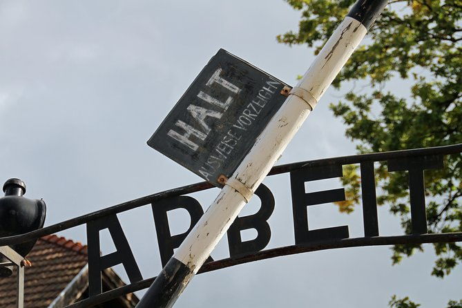 wheelchair-accessible-private-transfer-to-auschwitz-birkenau