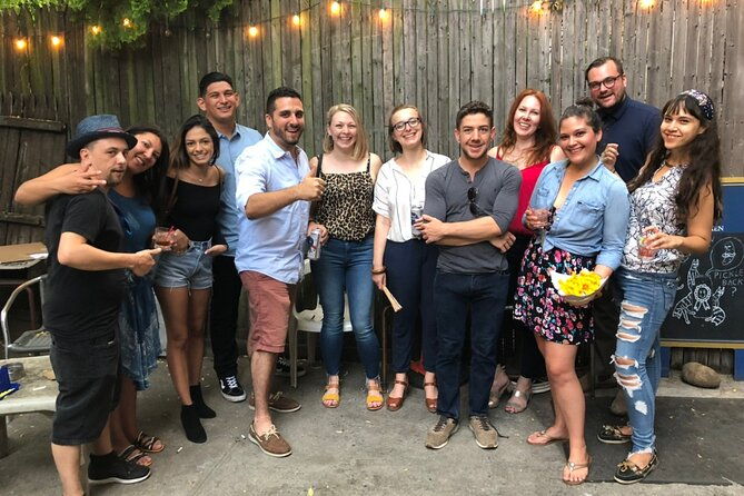 williamsburg-definitive-dive-bar-crawl-with-the-bar-buds