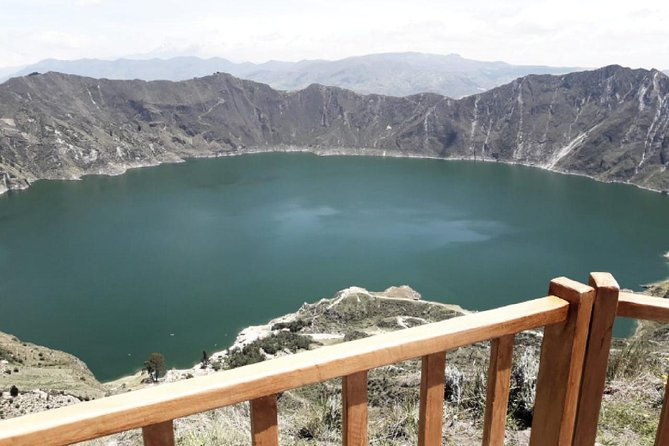 3-day-private-tour-to-cotopaxi-volcano-quilotoa-lagoon-banos