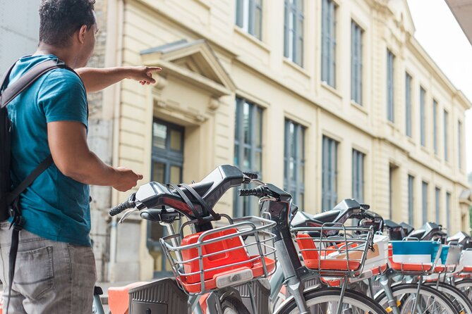 3-hours-private-bike-tour-in-lyon-with-a-guide