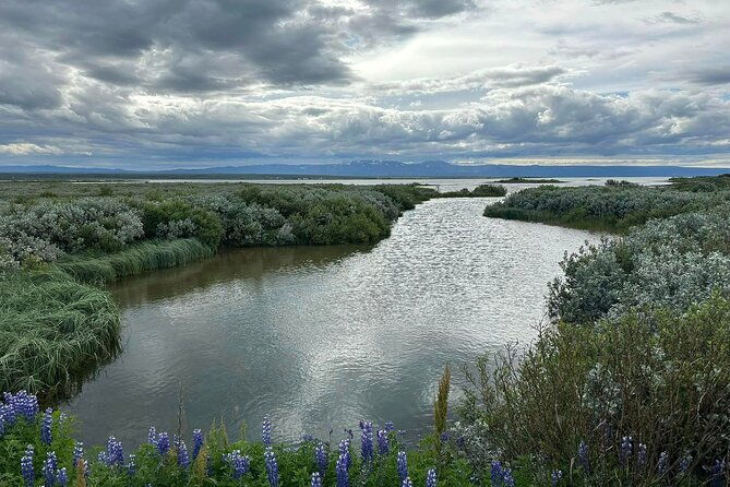 1-hrs-atv-quad-trip-down-with-glacier-river-northeast-of-iceland