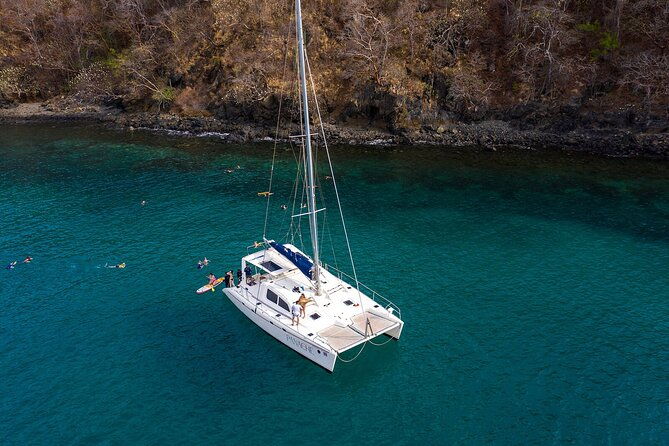 1-morning-catamaran-4-hour-all-inclusive-costa-rica-experience