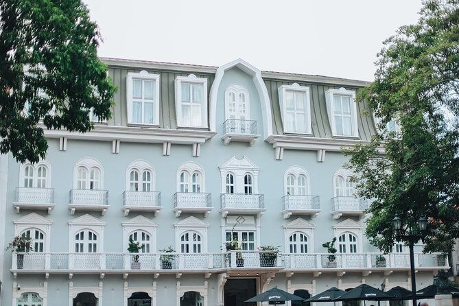 1-walking-tour-of-casco-viejo-panama-with-lunch-included