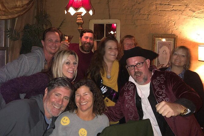 10-to-midnight-happy-hour-and-haunted-pub-crawl-w-the-captain