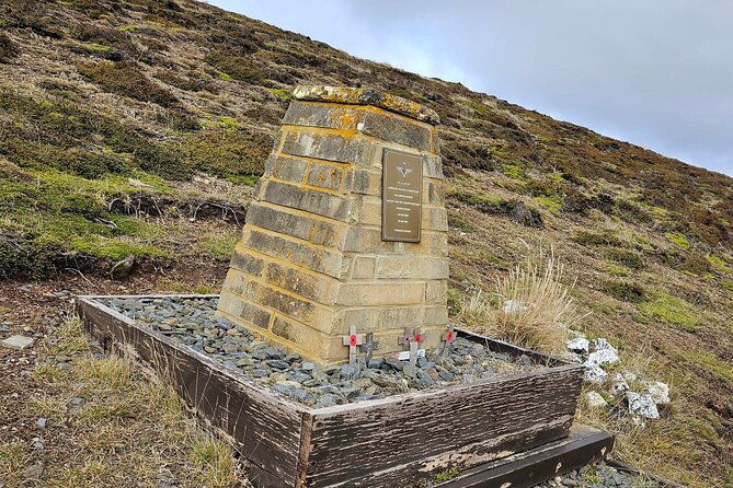 1982-war-memorials-and-points-of-interest-in-falkland-islands