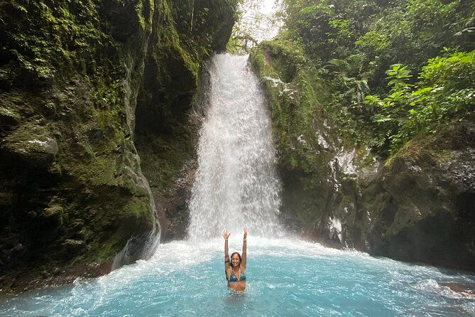 2-days-adventure-to-blue-waterfalls-with-volcano-tour