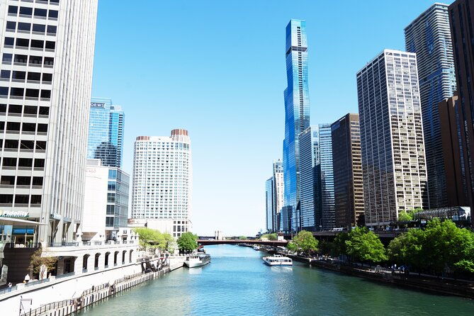 2-hour-magnificent-chicago-tour-with-photos-and-popcorn