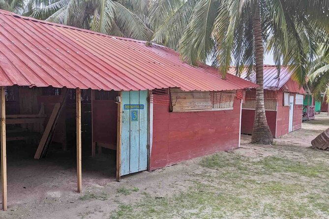2d-1n-isla-diablo-san-blas-in-shared-cabin-tour-meals-included