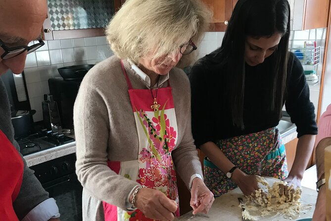 3-5-hours-fresh-pasta-and-tiramisu-cooking-class-with-meal