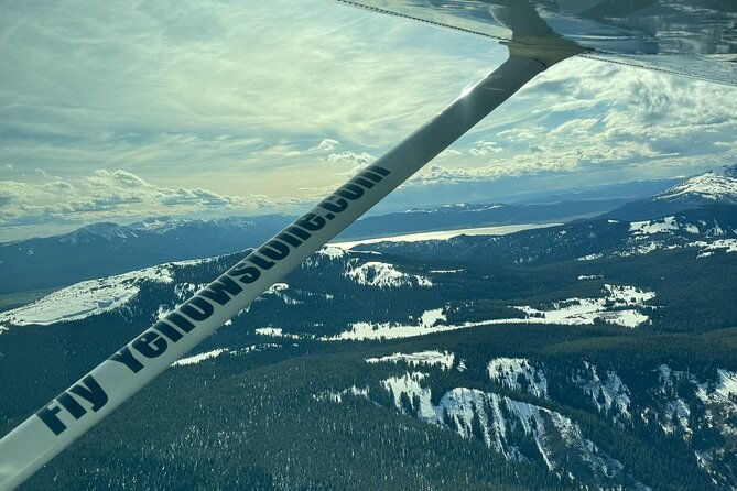 30-minute-aerial-tour-yellowstone-skyline