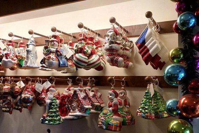 6-hours-prague-christmas-market-private-tour-by-car