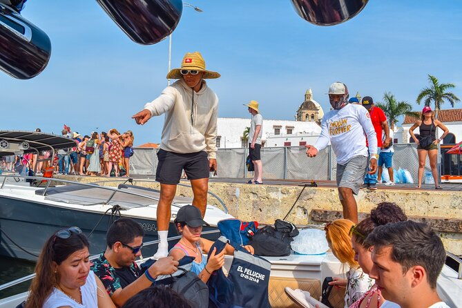 a-whole-day-to-the-5-rosario-islands-with-snorkeling-and-plankton