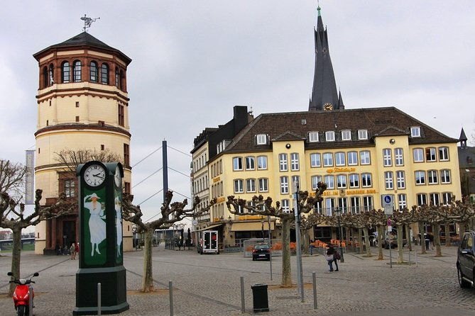 airport-transfer-airport-dus-to-dusseldorf-by-luxury-van