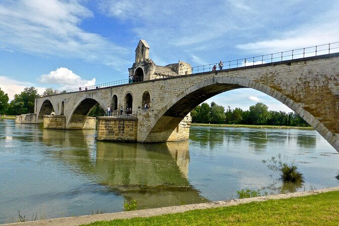 aix-en-provence-and-avignon-city-of-popes-private-tour